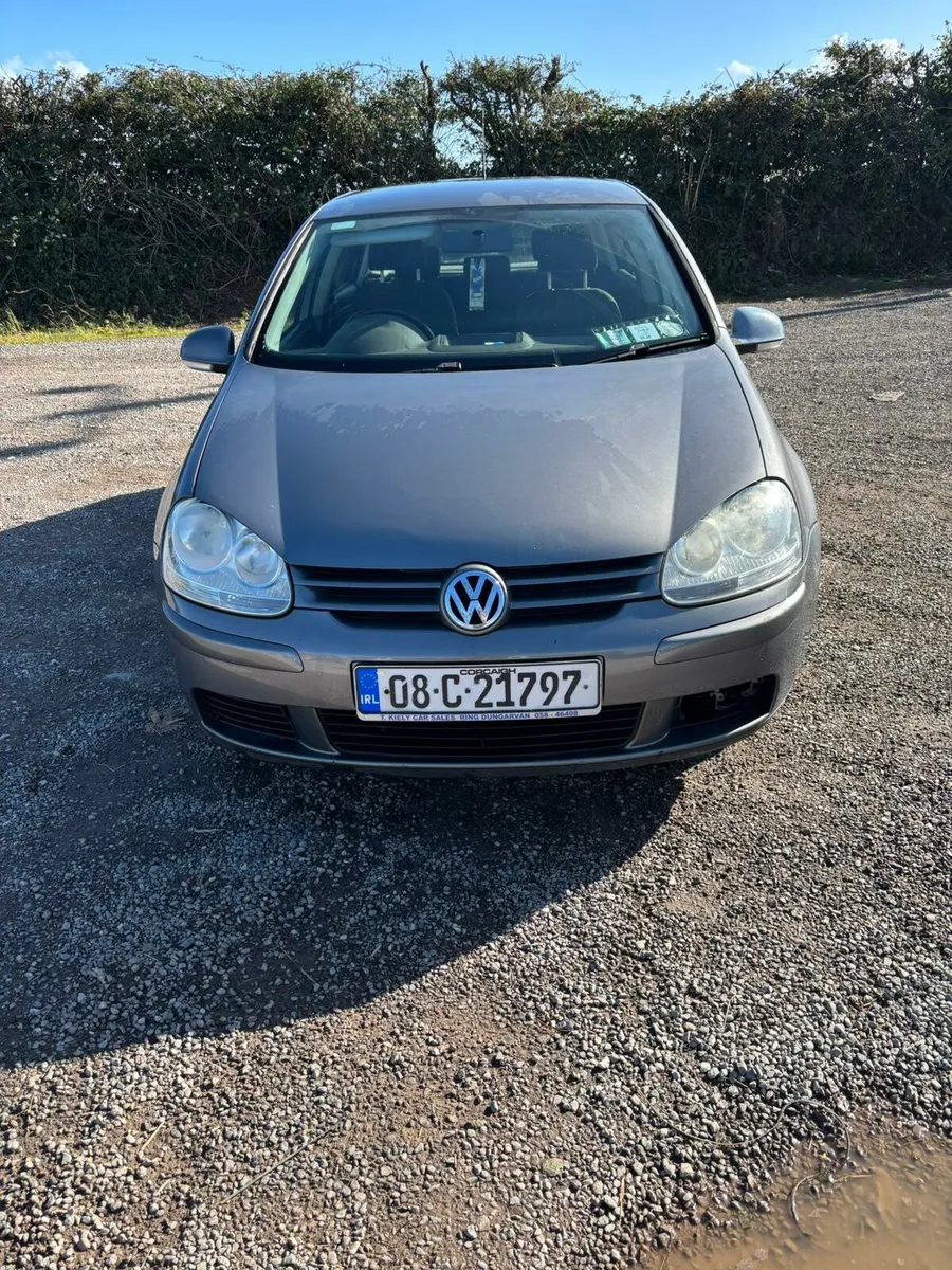 Volkswagen golf - Image 2