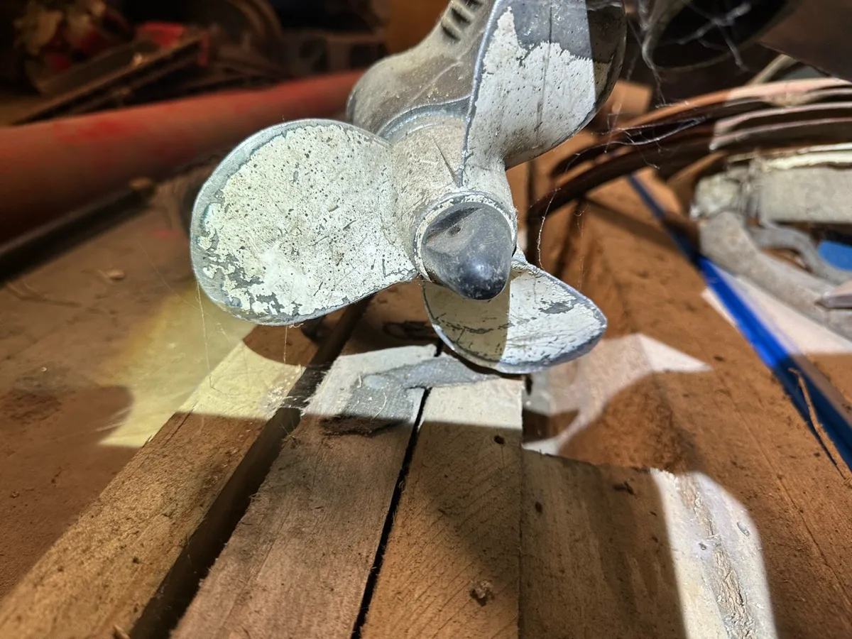 Mariner 4hp outboard - Image 2