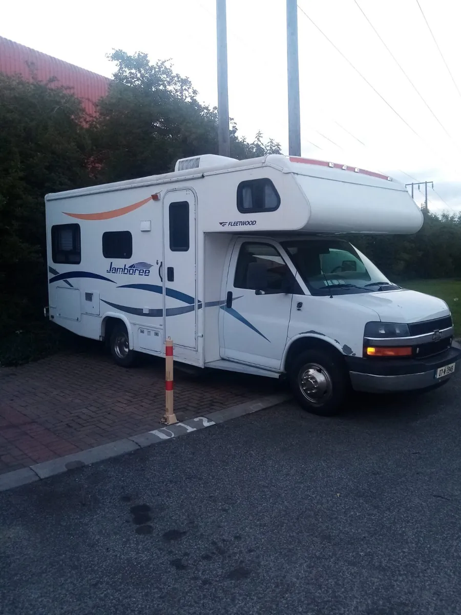 07 Fleetwood Jamboree - motor home camper van - RV - Image 1