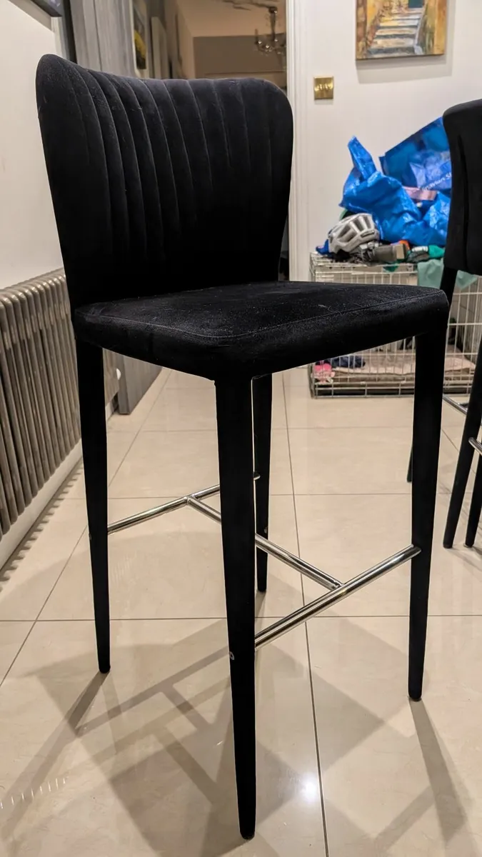 Set of 3 bar chairs