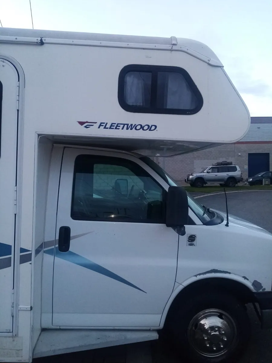 07 Fleetwood Jamboree - motor home camper van - RV - Image 4