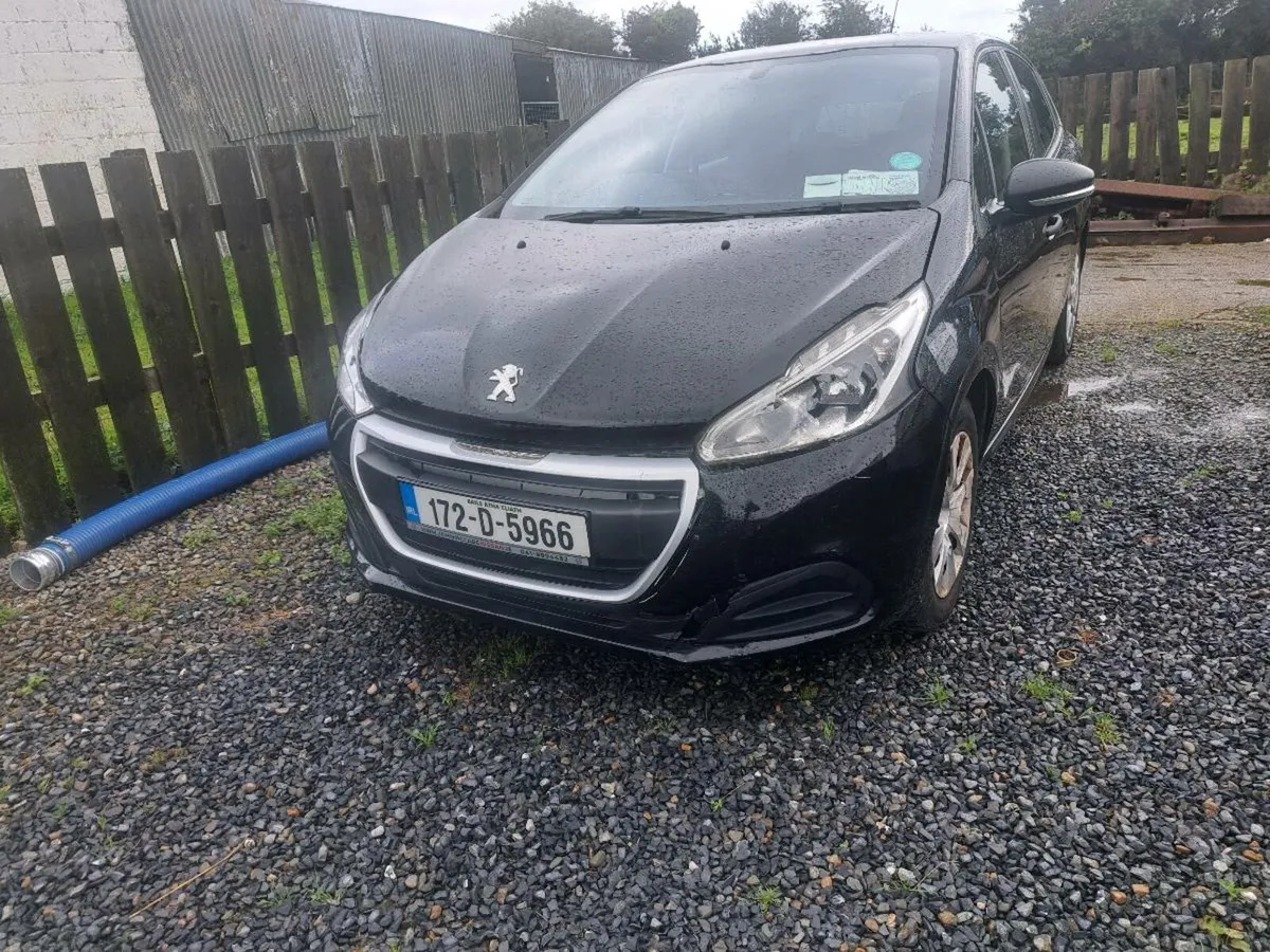 Peugeot 208 - Image 3