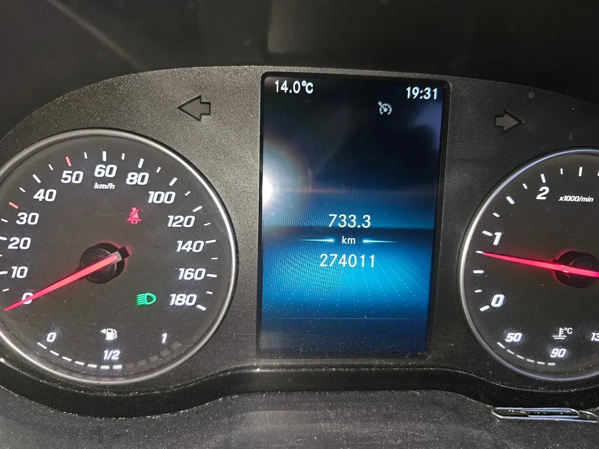 Mercedes-Benz Sprinter 2019 - Image 4