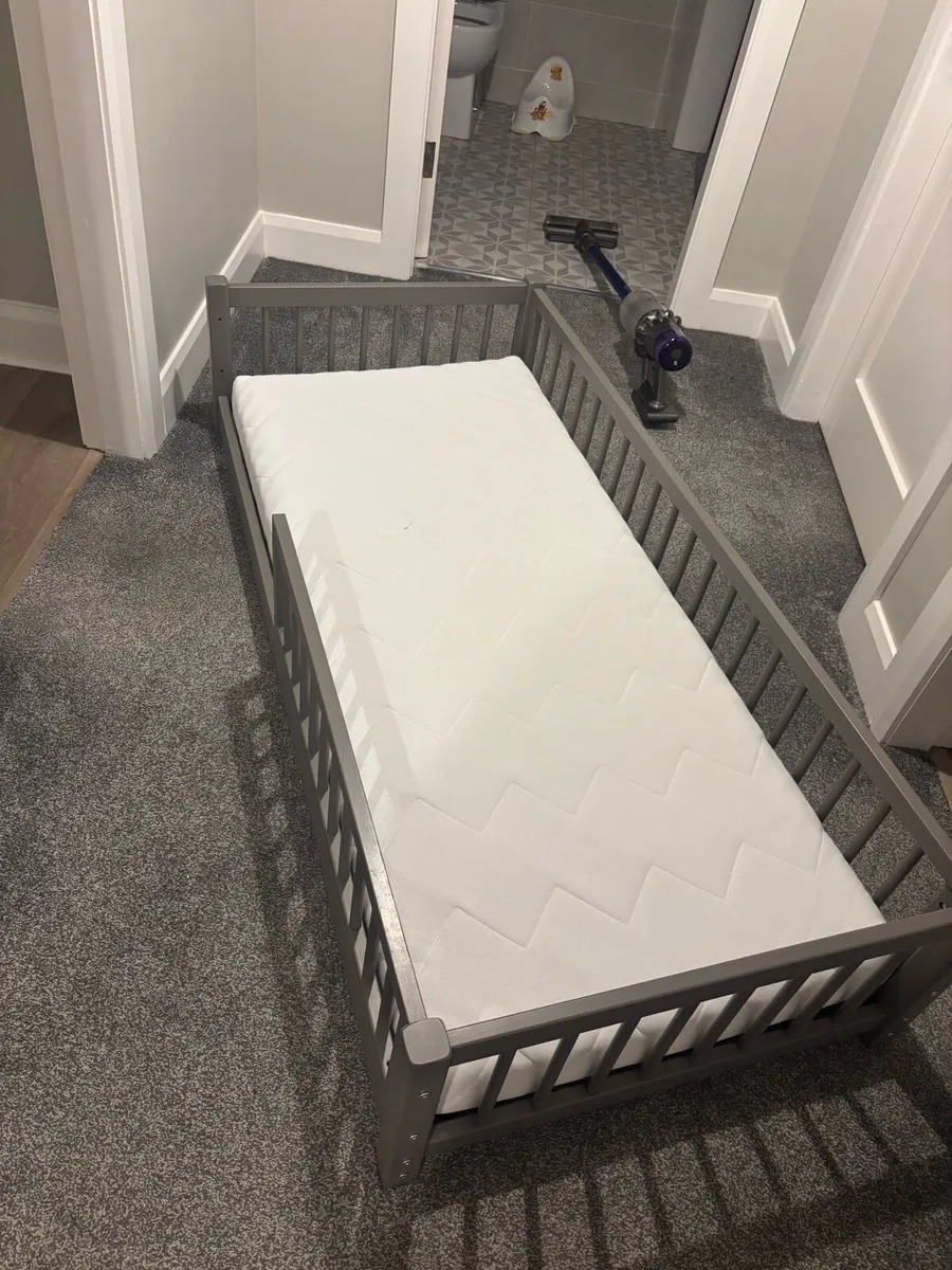 Toddler floor bed - Image 2