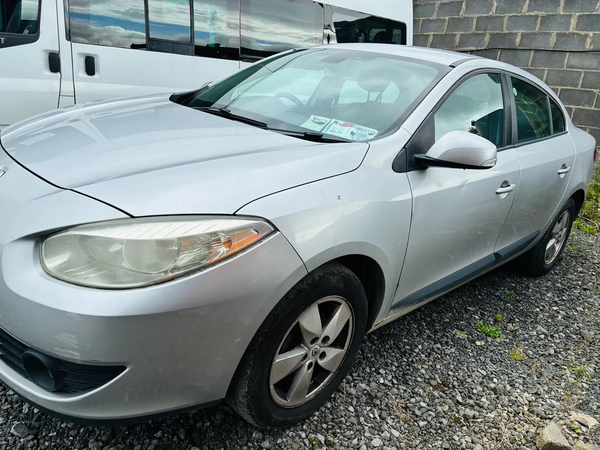 2010 Renault Fluence - Image 2