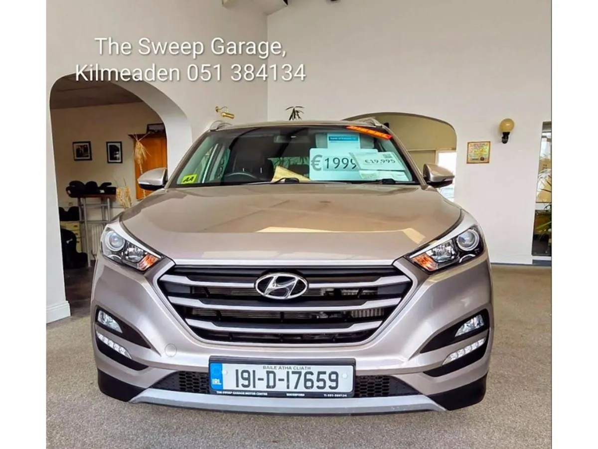 Hyundai Tucson Ix35 Executive SE 5DR - Image 1