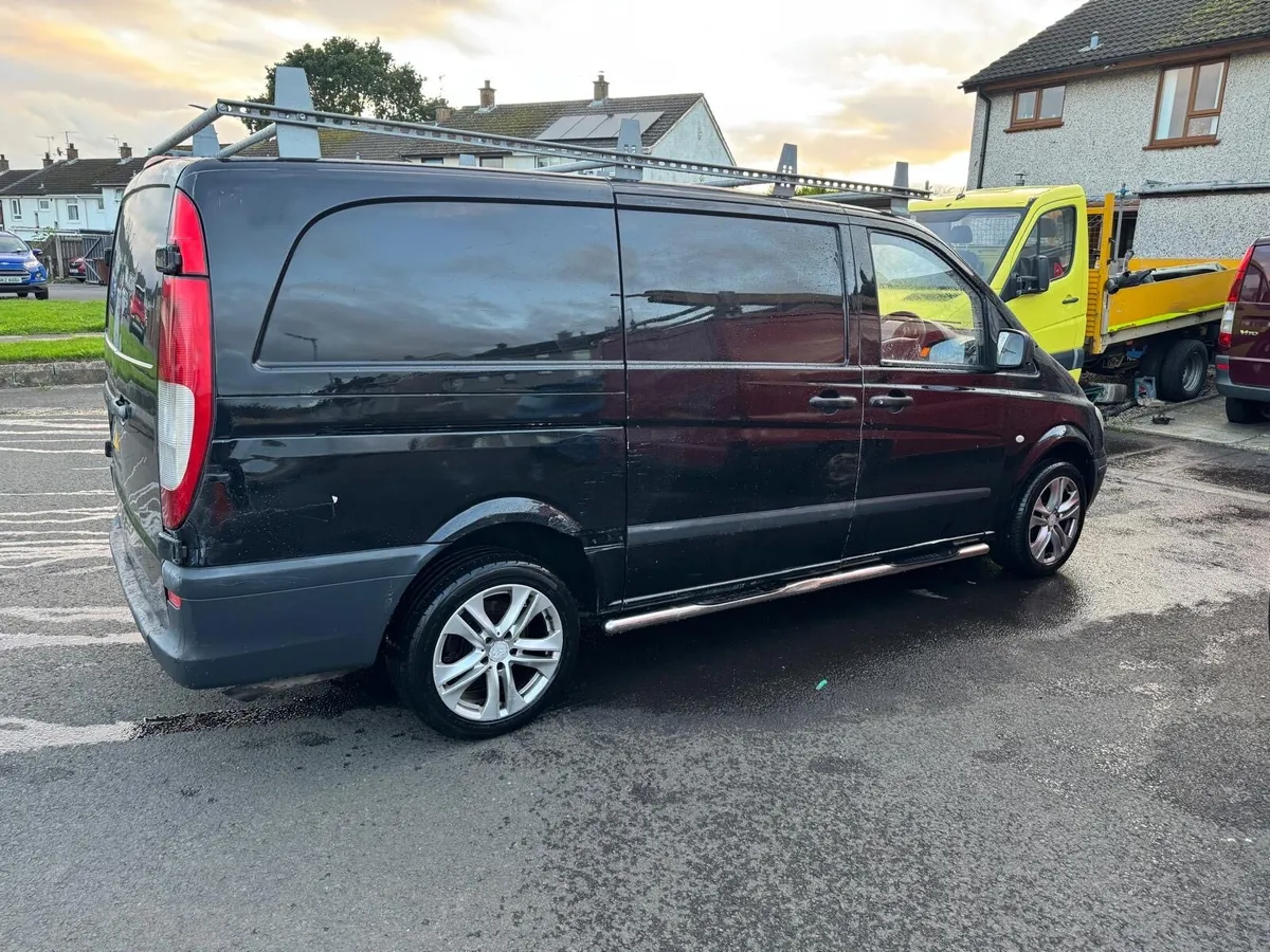 2009 Mercedes-Benz Vito - Image 3