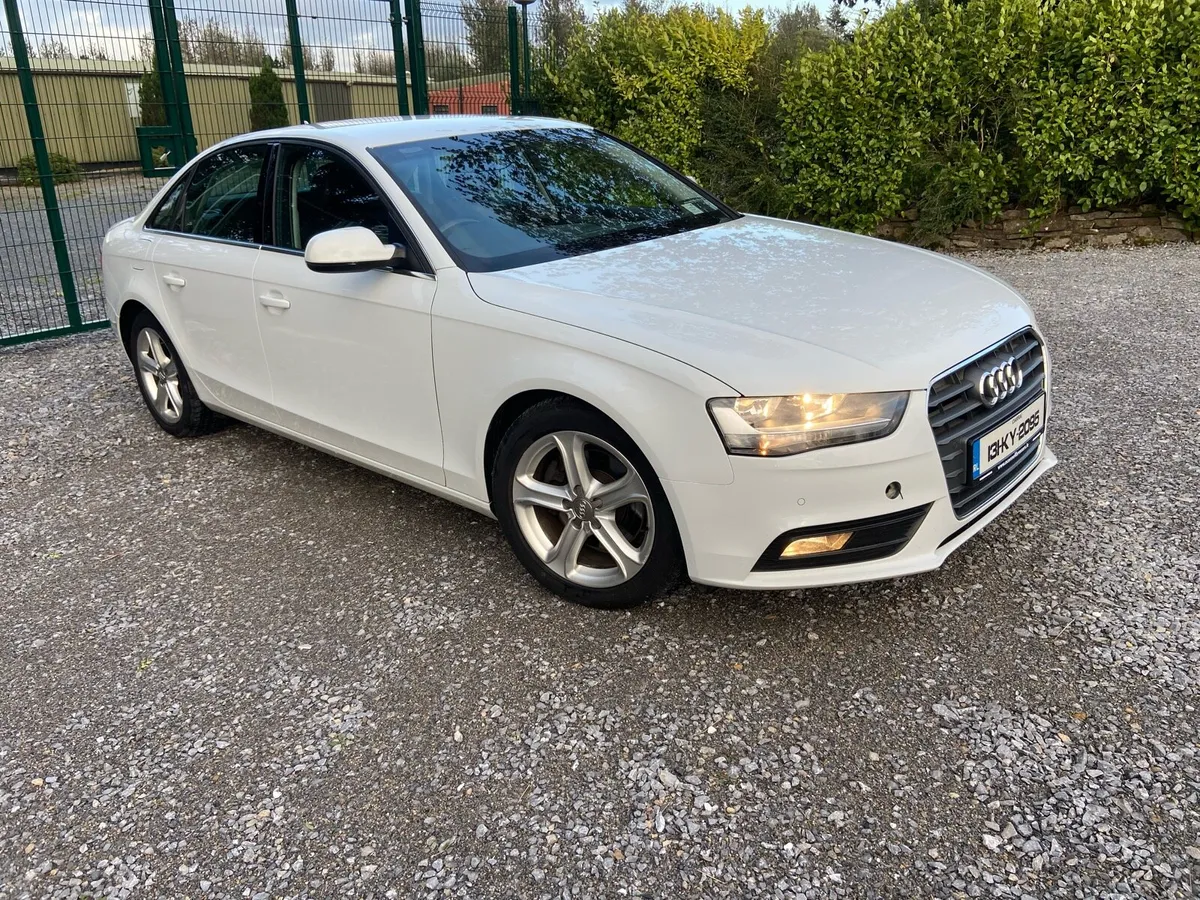2013 Audi A4 Technic - Image 2