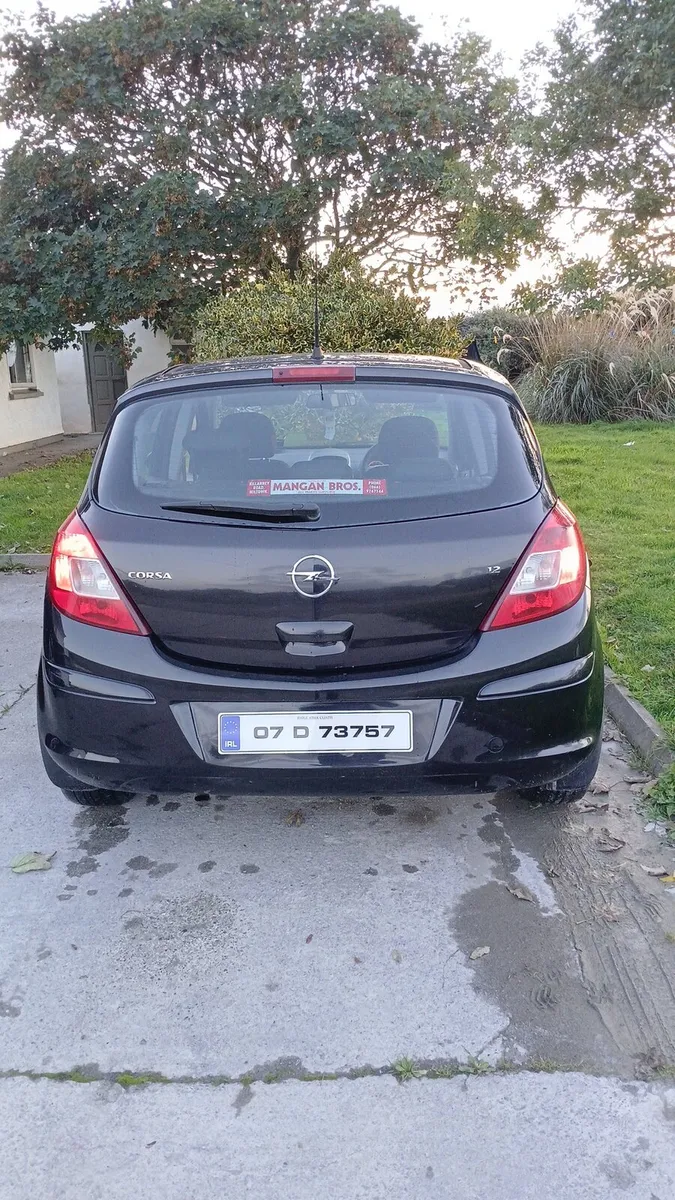 Opel Corsa 1.2 - Image 2