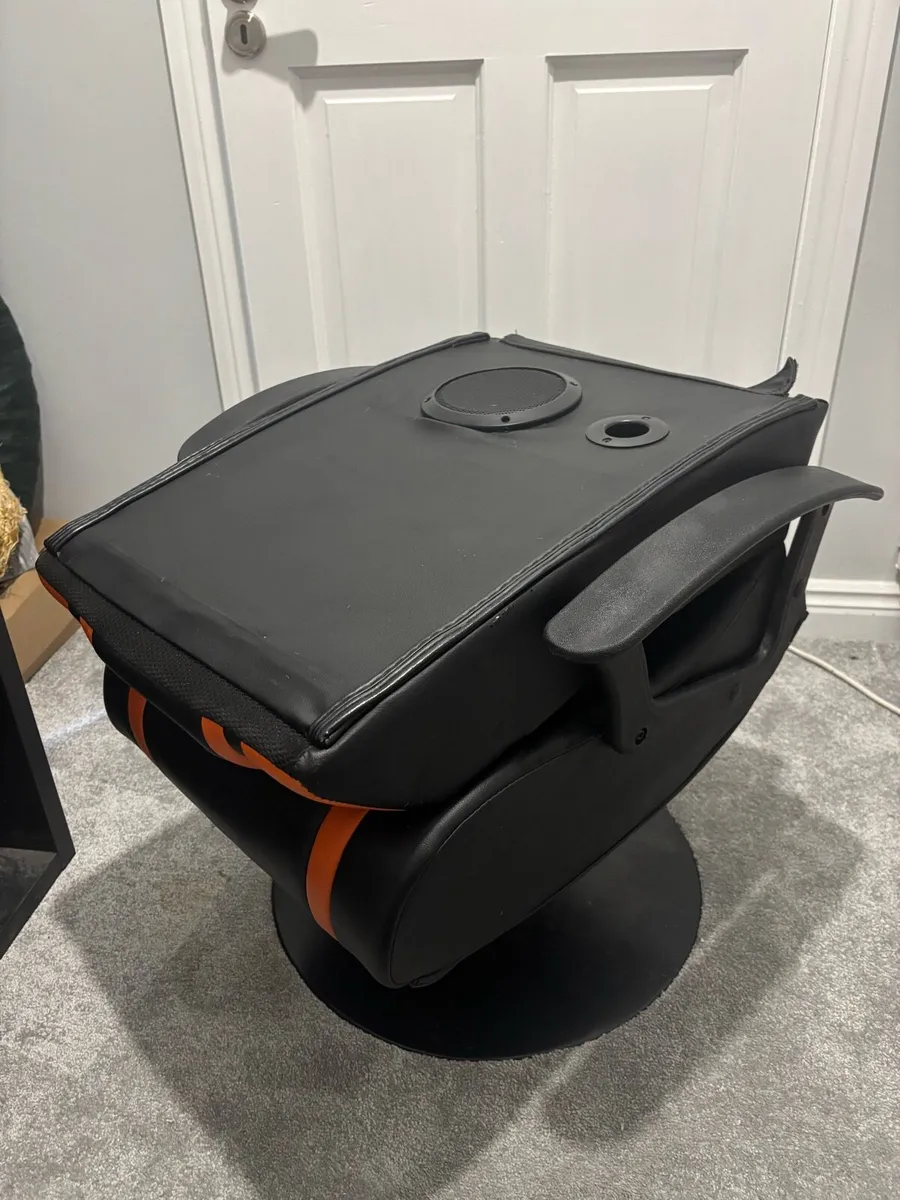gaming chair - Image 4