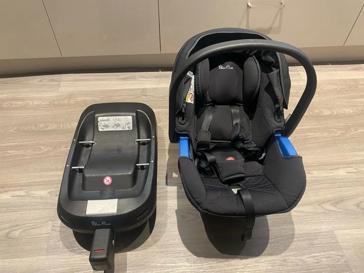 Silvercross Baby Seat & Isofix base - Image 1