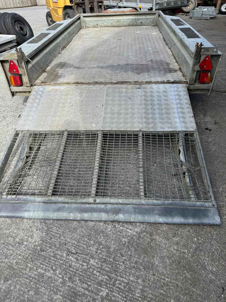 Ifor Williams plant trailer - Image 1