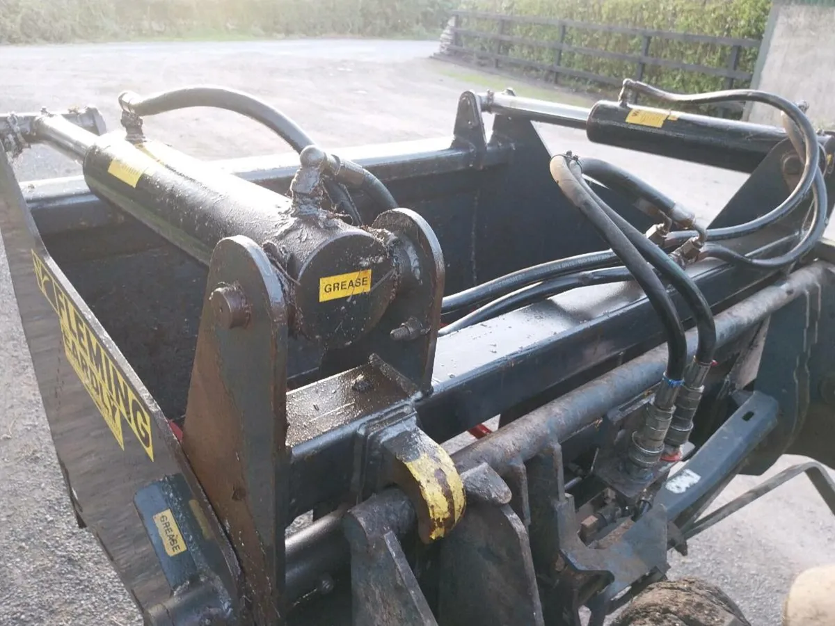 Silage grab - Image 2