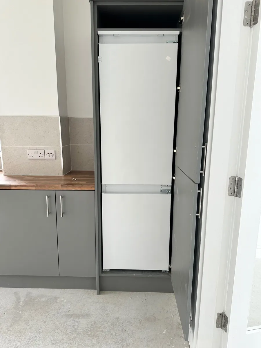 Brand new integrated  Freeze/Freezer for sale - Image 1