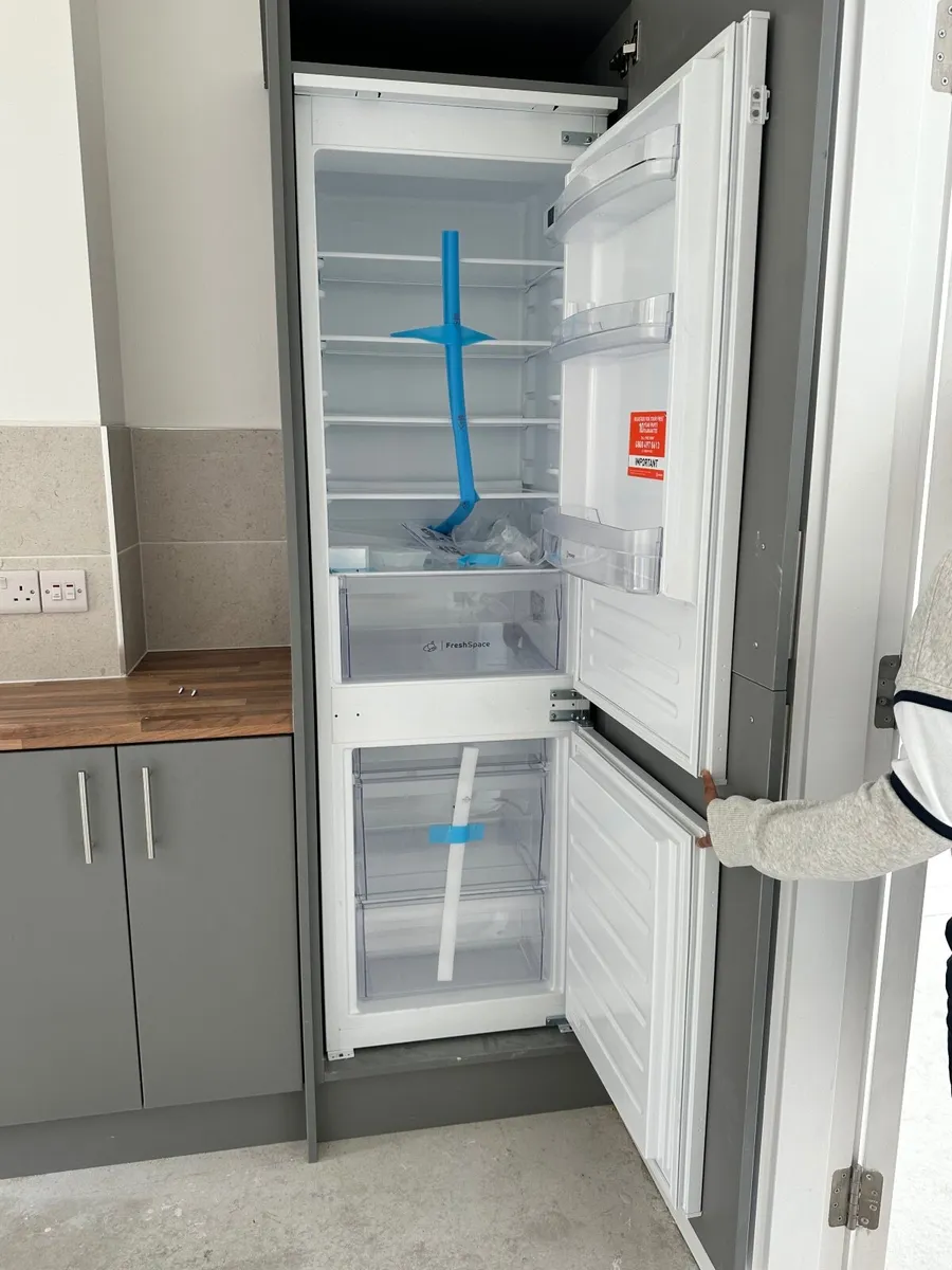Brand new integrated  Freeze/Freezer for sale - Image 3