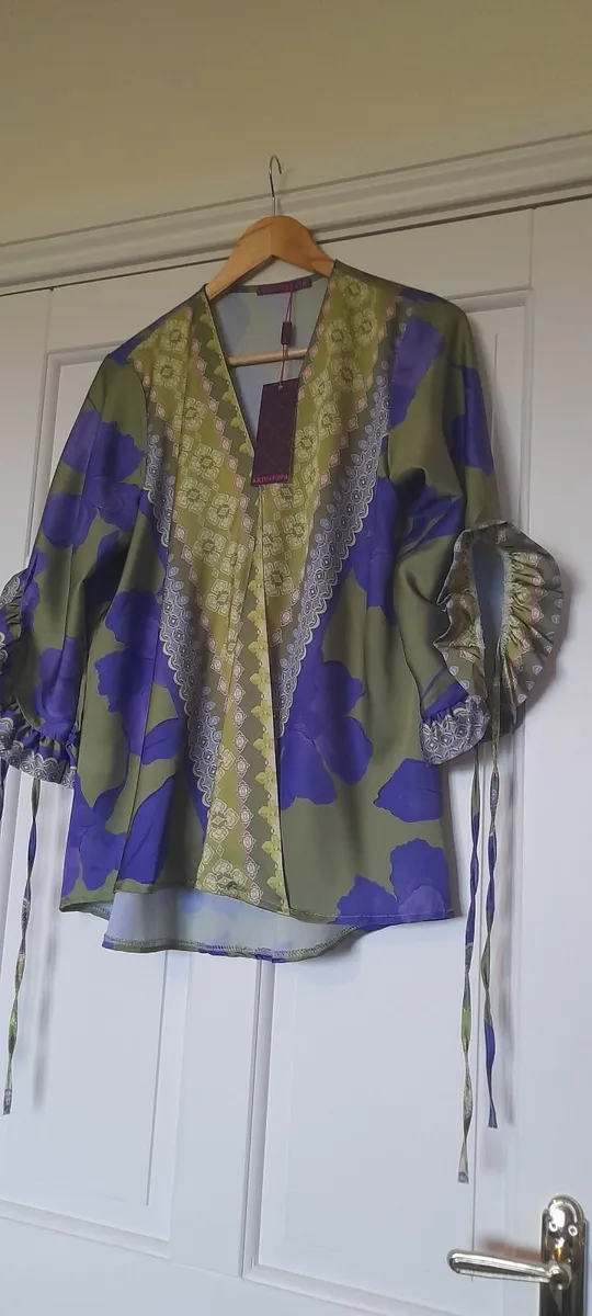 Kate & Pippa Blouse NEW - Image 1