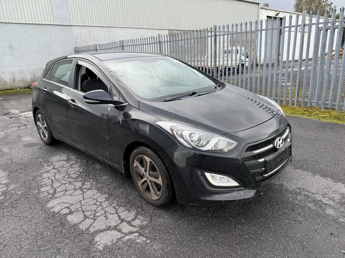 2015 Hyundai I30 1.6d deluxe - Image 1