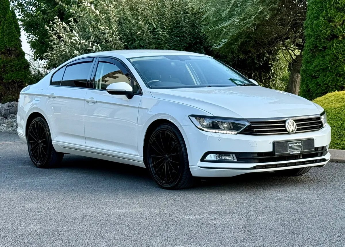 *2.0Tdi* 191 VW Passat Black Edition Styling! - Image 1
