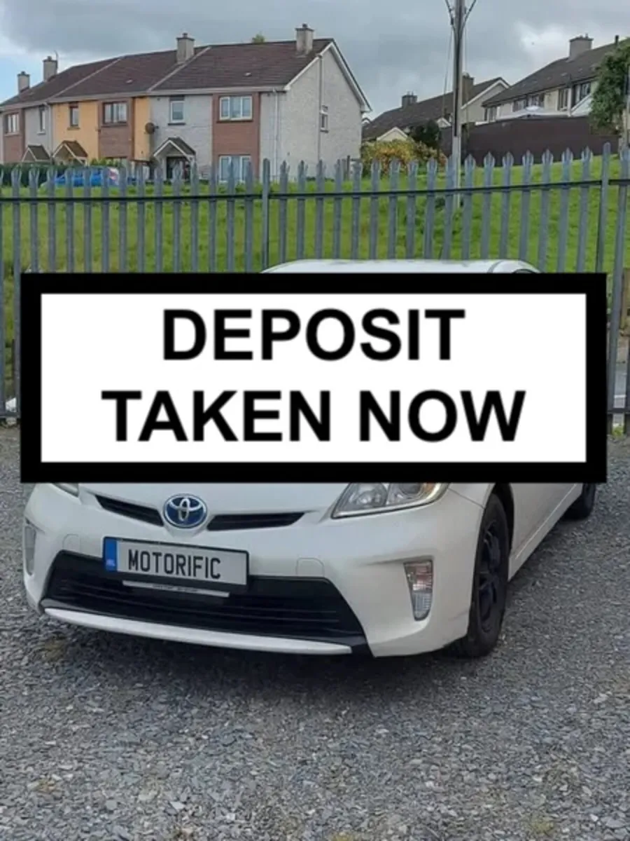 DEPOSIT TAKEN NOW | Prius 2013 - Image 1