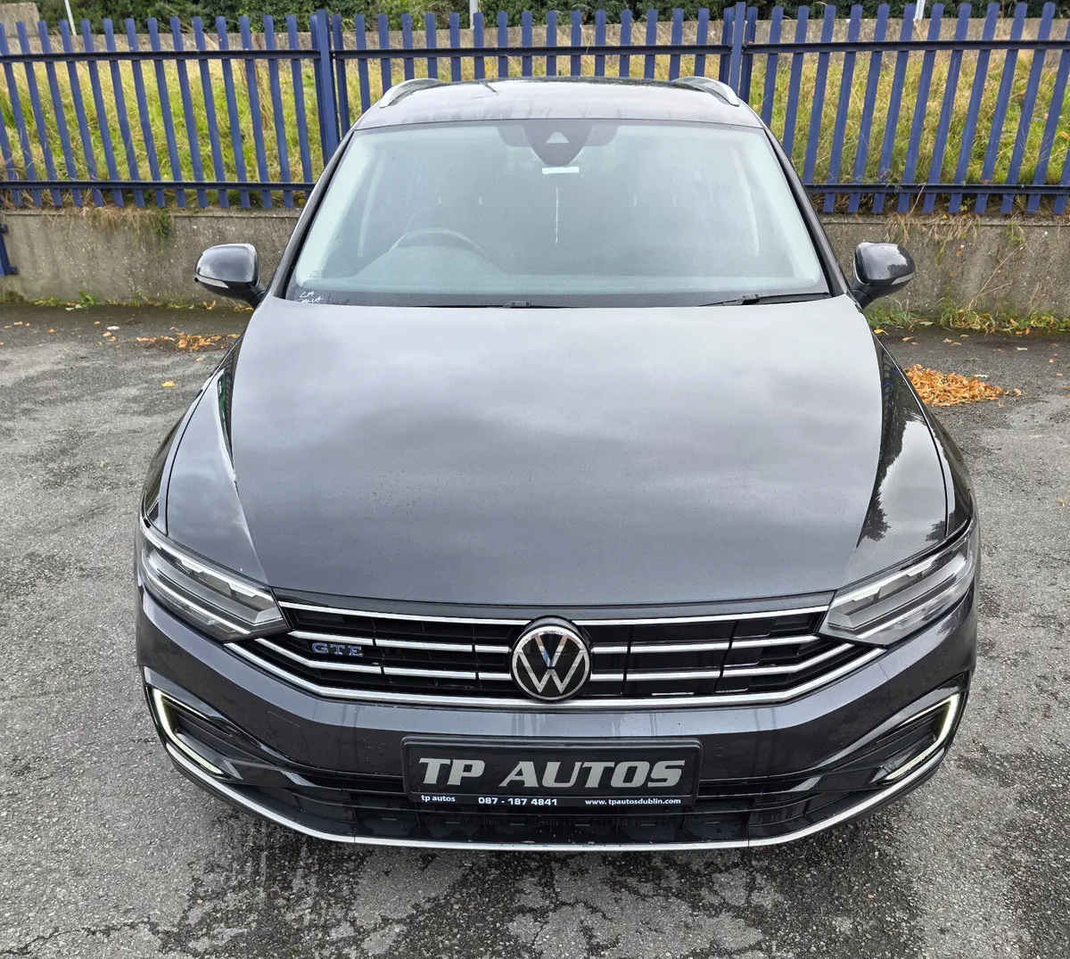 Volkswagen Passat GTE 2021 - Image 4