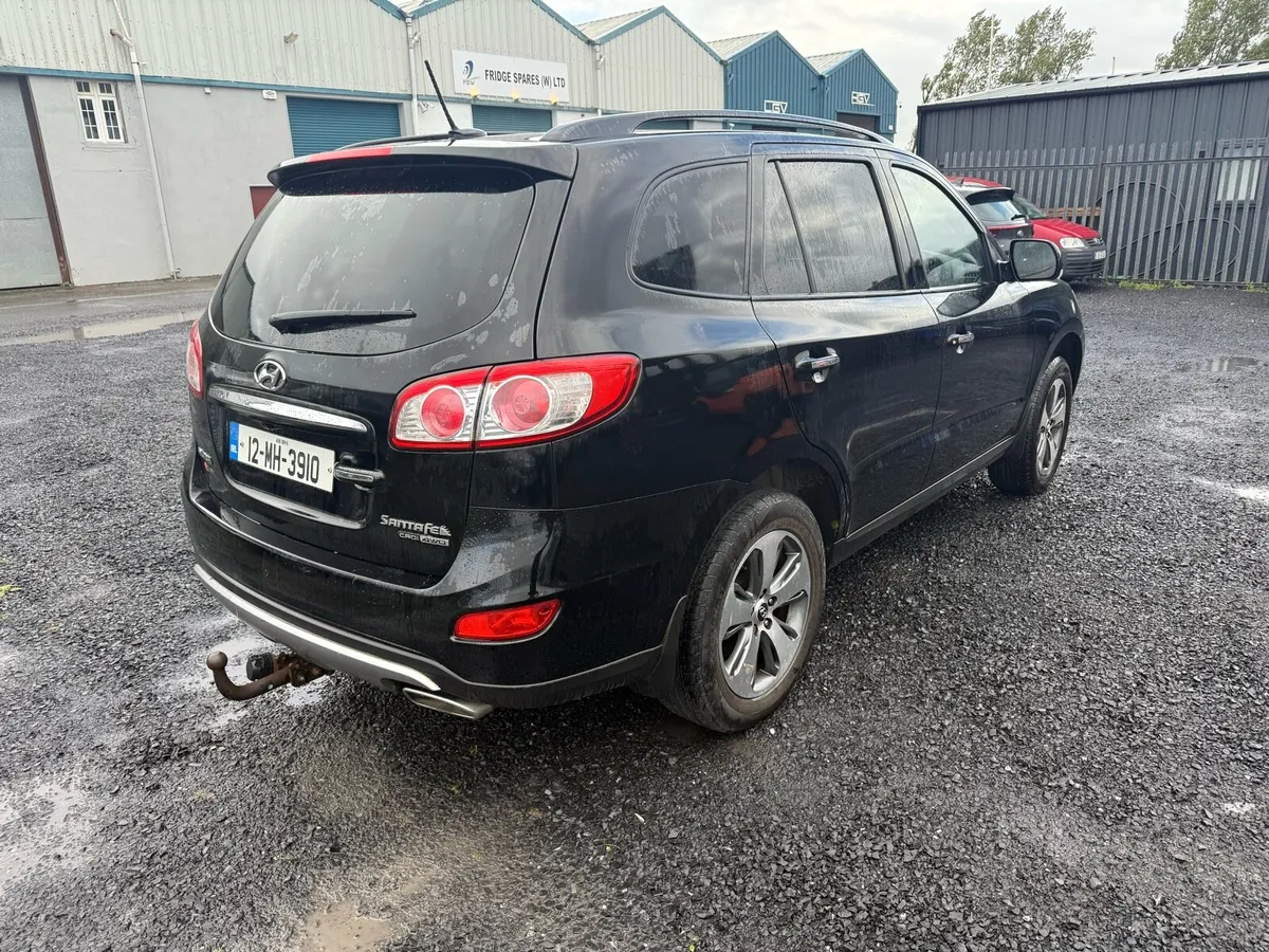 2012 Hyundai Santa Fe 2.2d manual DRIVE HOME - Image 3