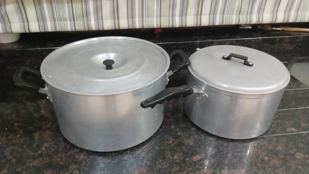 Large Saucepans - Aluminium