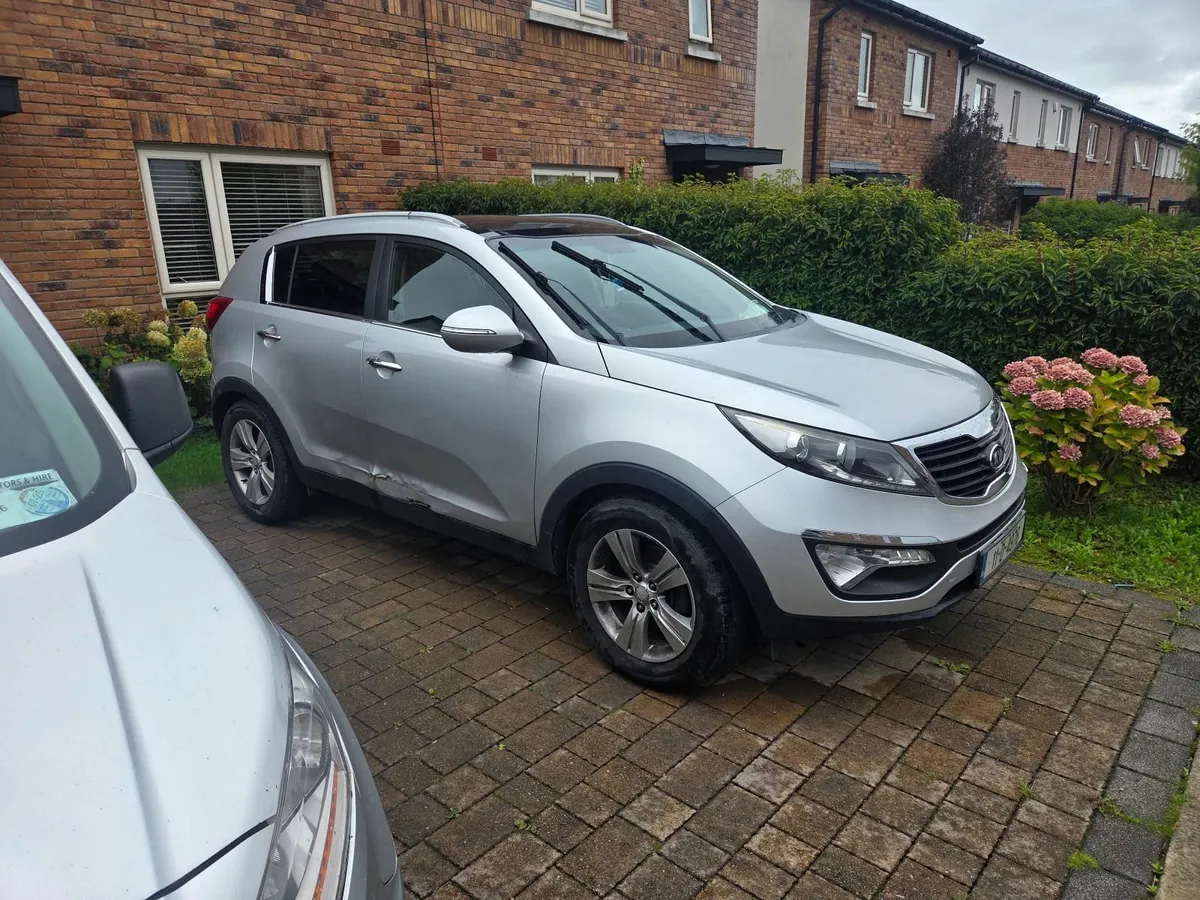 Kia Sportage 2011 - Image 2