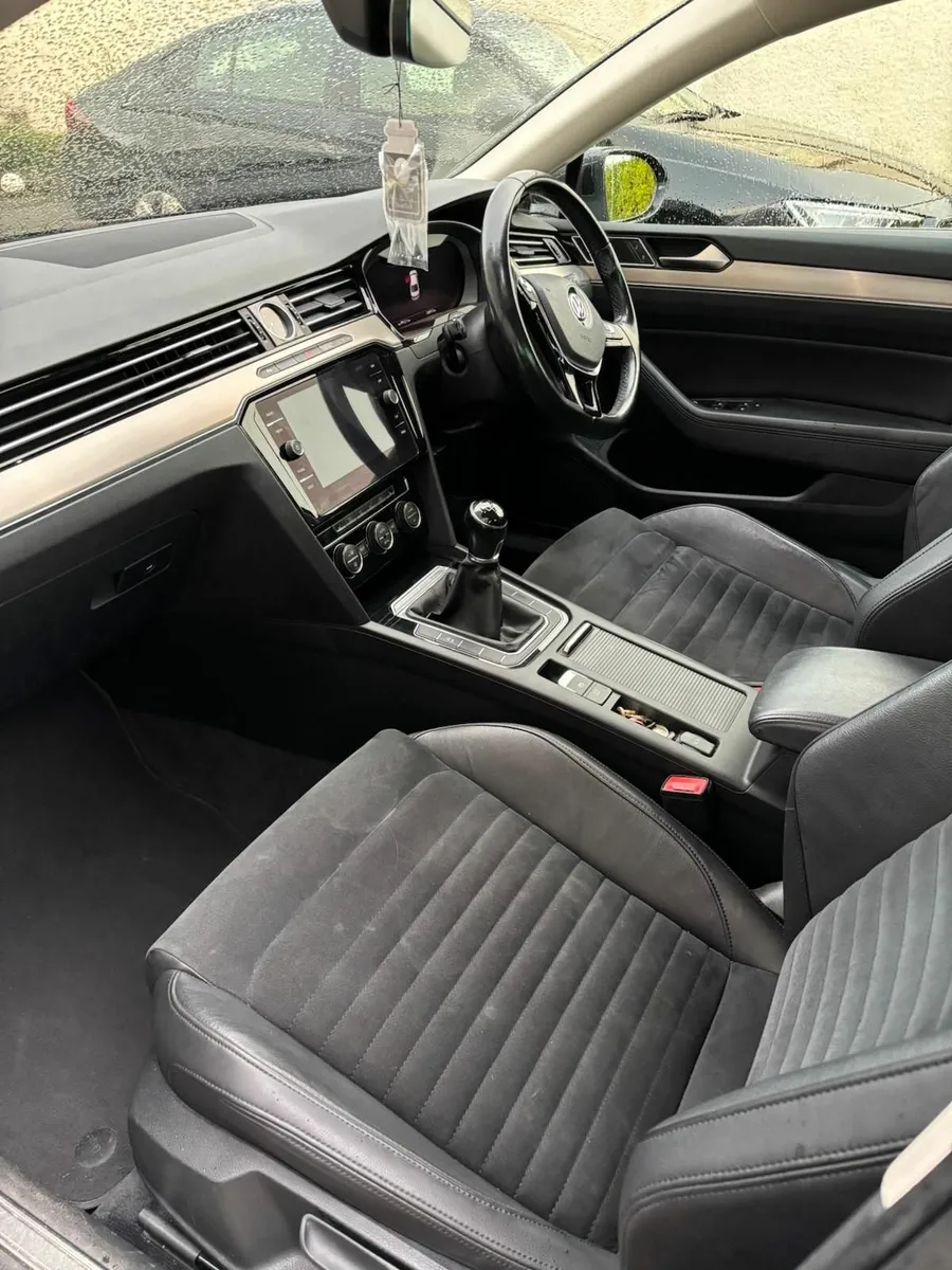 Volkswagen Passat 2018 High Line - Image 4
