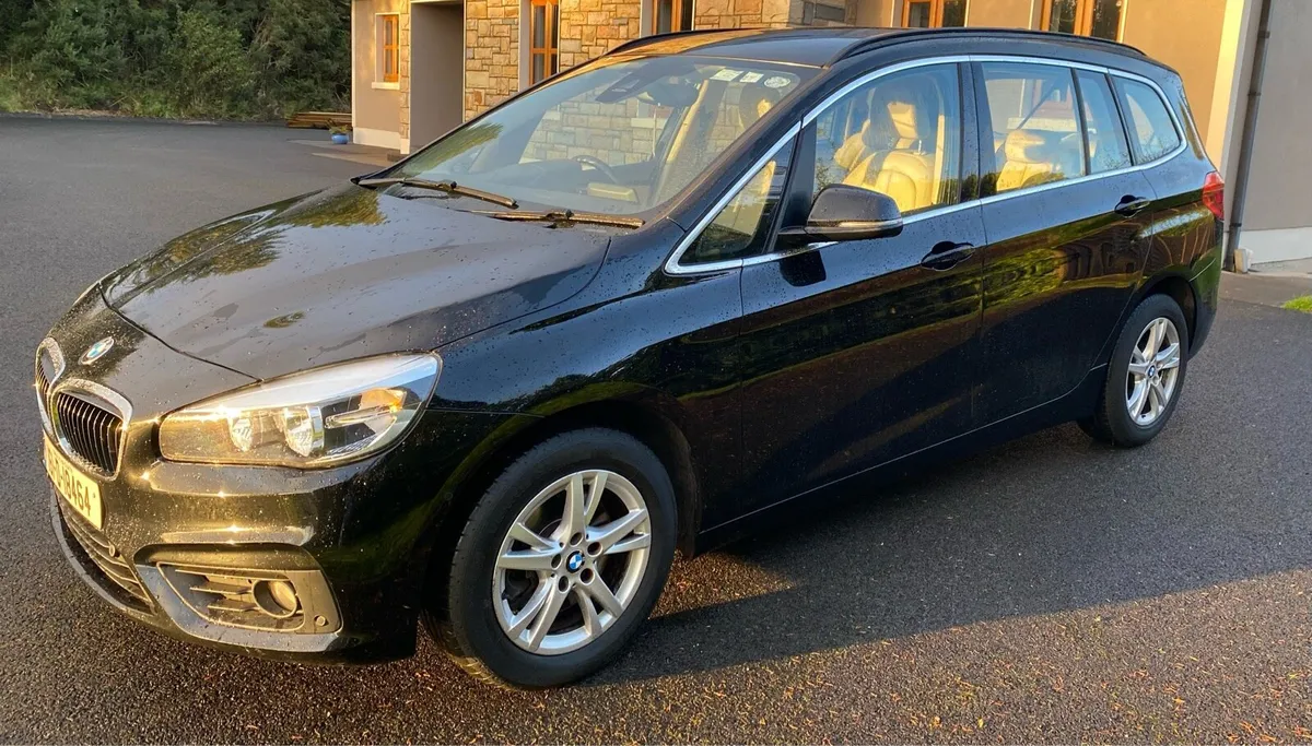 BMW 218D Grand Tourer 7 Seater - Image 2
