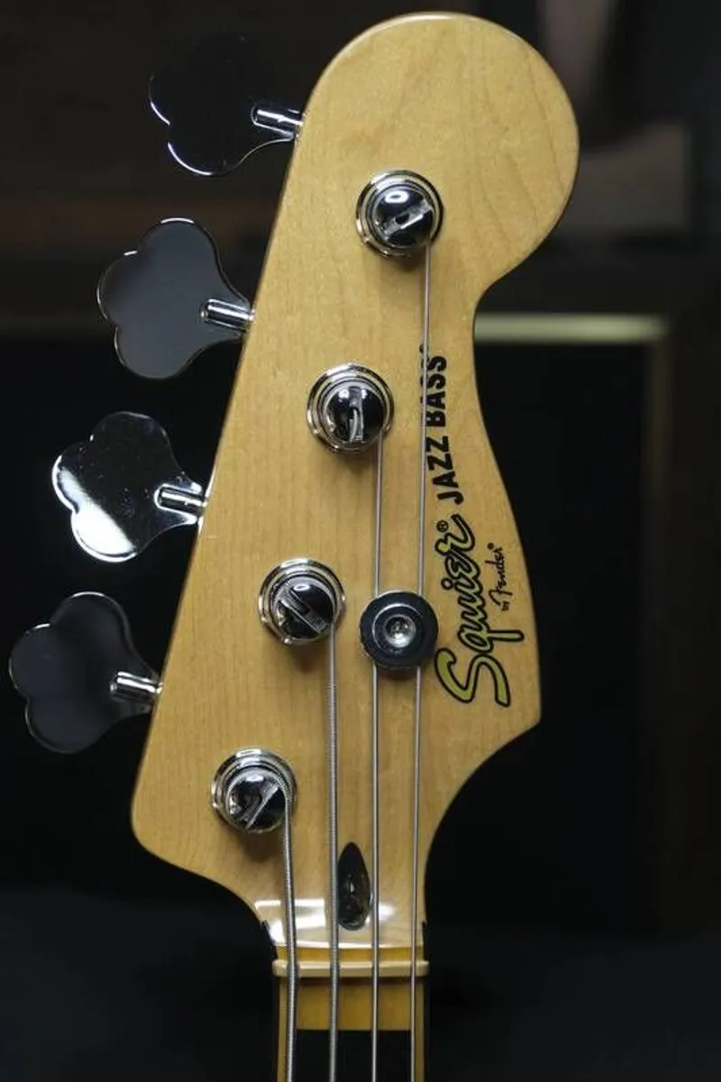 Squier Vintage Modified 70s Jazz Bass, Olympic White - Image 2