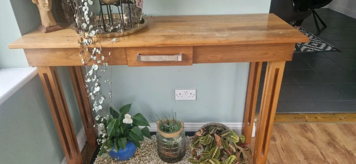 Various household furniture - Image 1