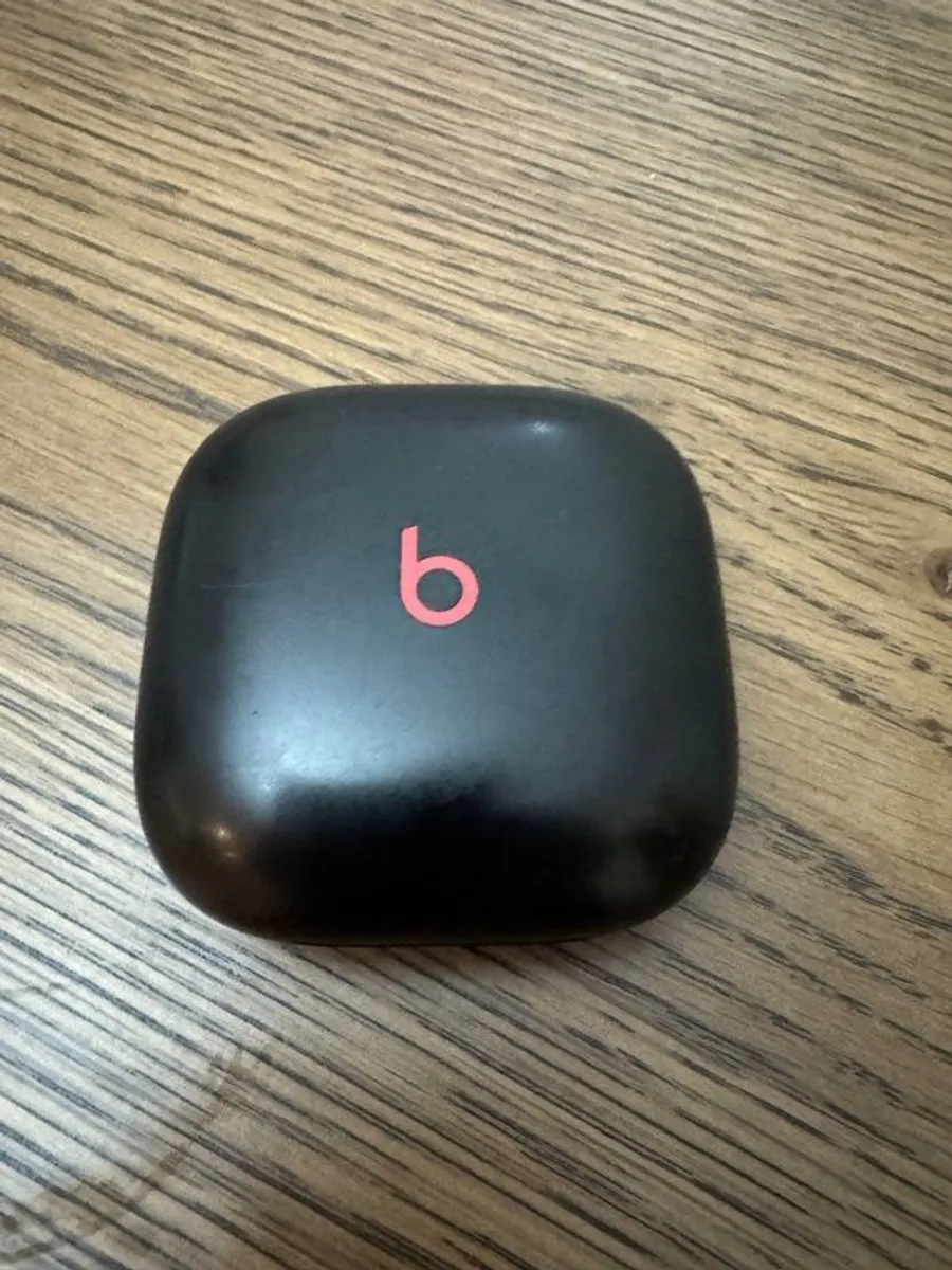 Beats Fit Pro - Image 1