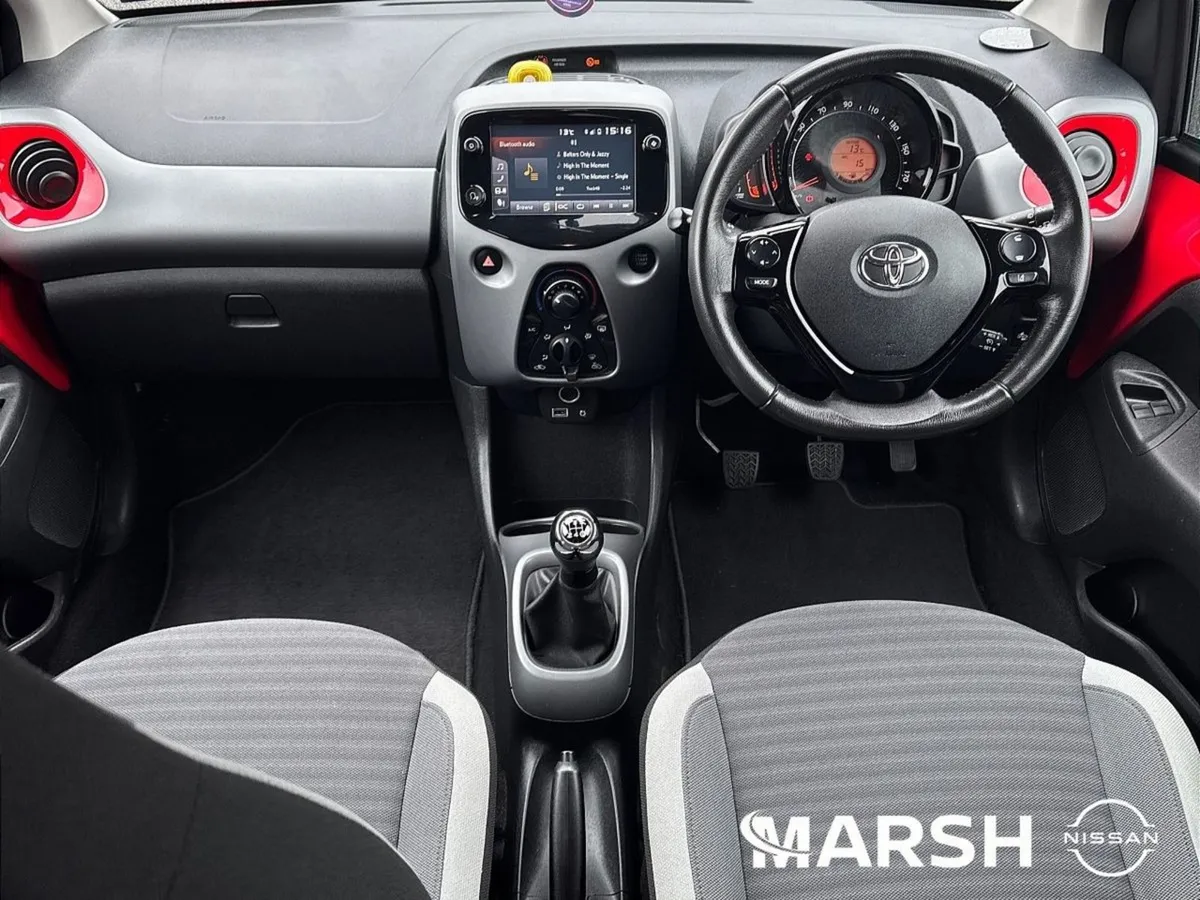 Toyota AYGO 1.0 5DR X-play  4DR - Image 3