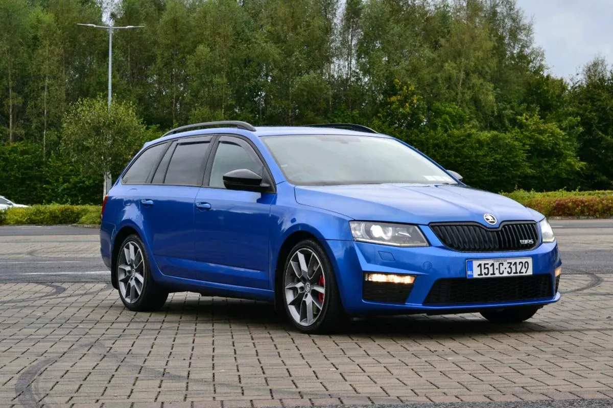 Škoda Octavia vRS Estate Blackline Edition - Image 1