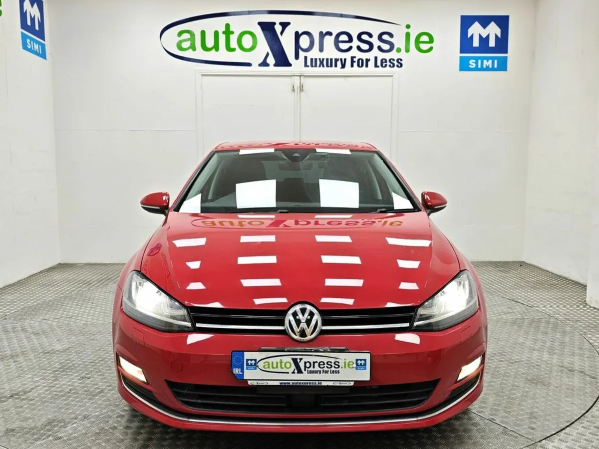 Volkswagen Golf 1.4 TSI Automatic, LOW MILEAGE, Re - Image 3