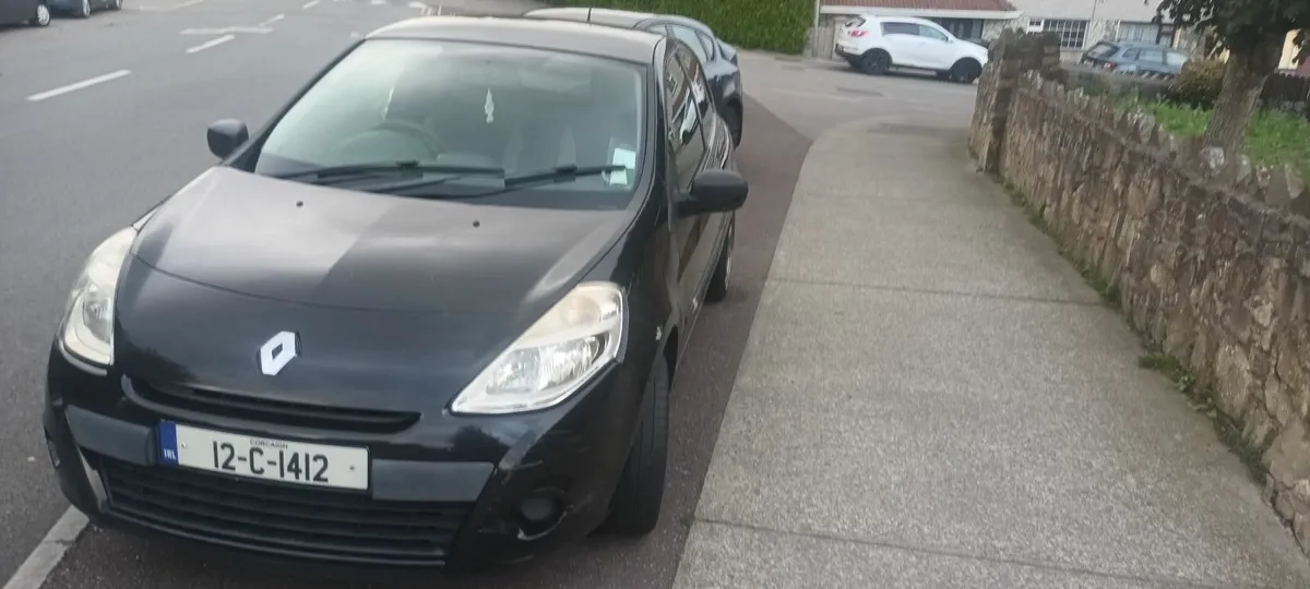 Renault Clio 2012 - Image 1