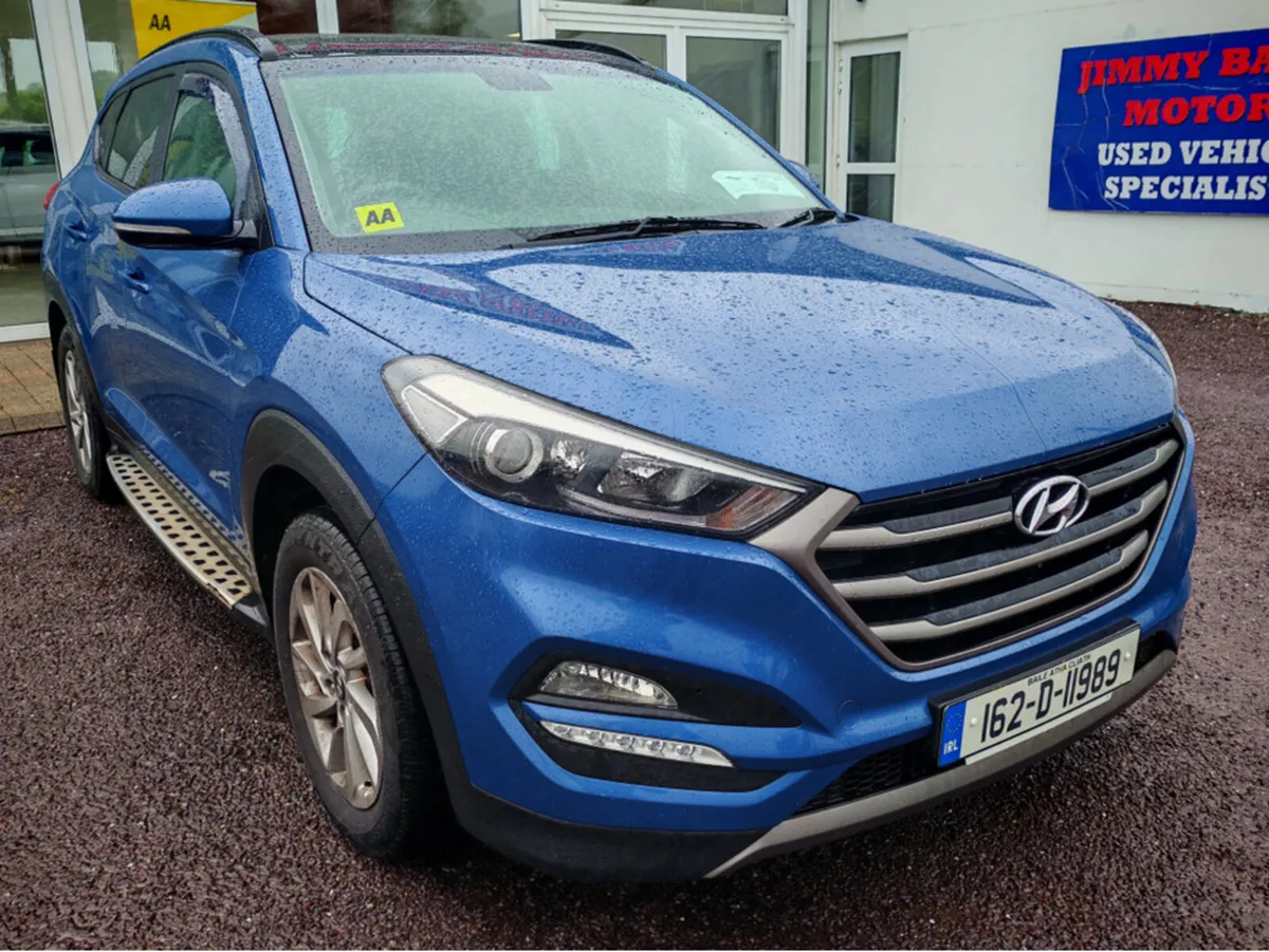 HYUNDAI TUCSON PREMIUM 5DR - Image 1