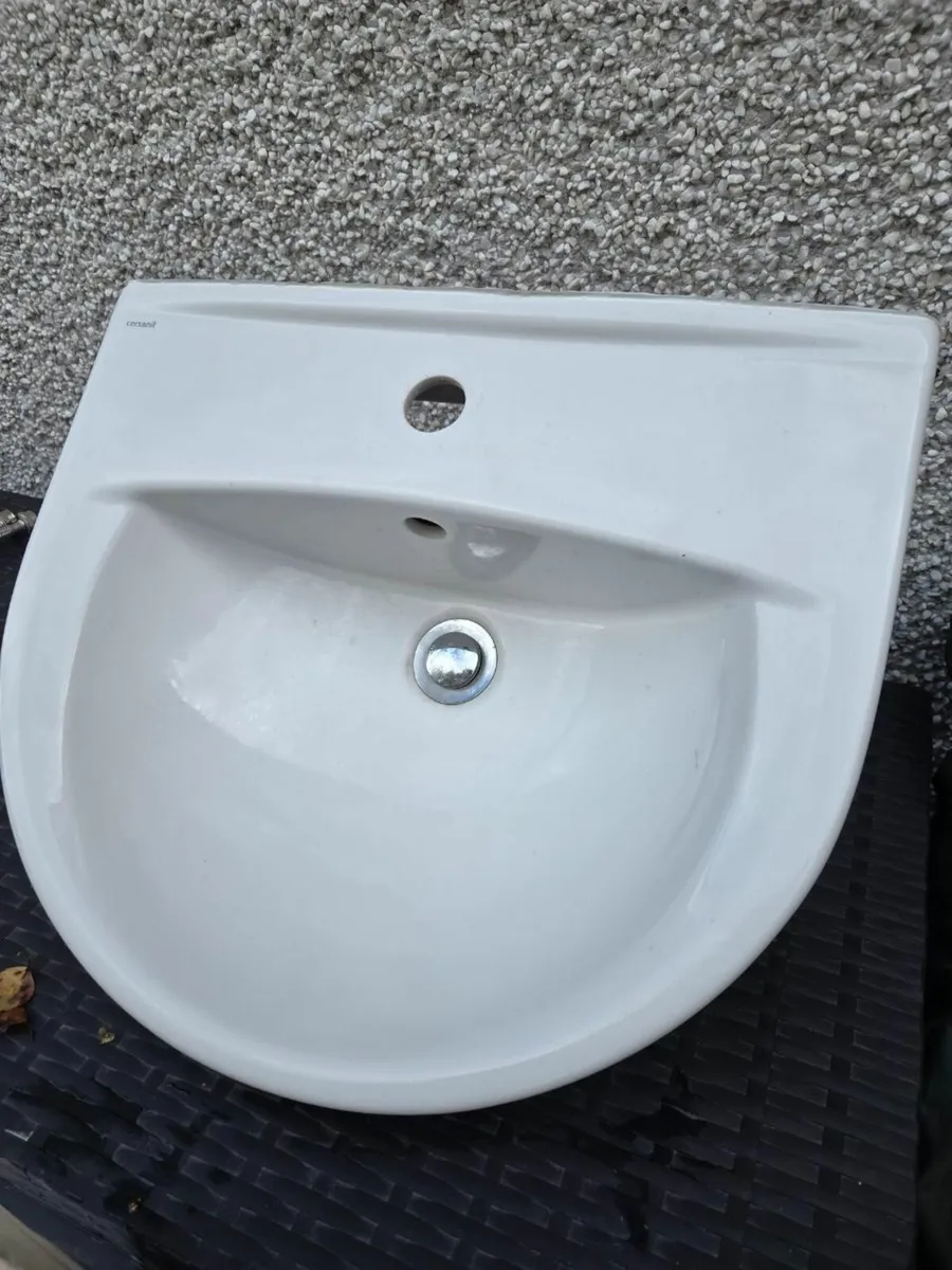 Wash basin - Image 2