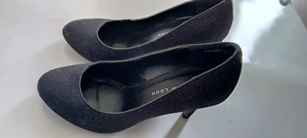 Glitter Black Heels - Image 4