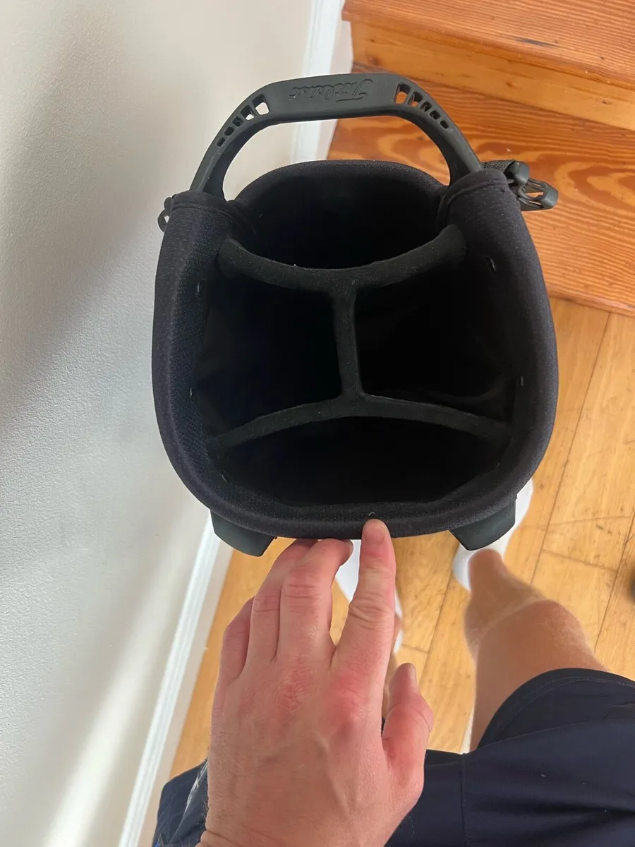 Titleist Golf bag - Image 2