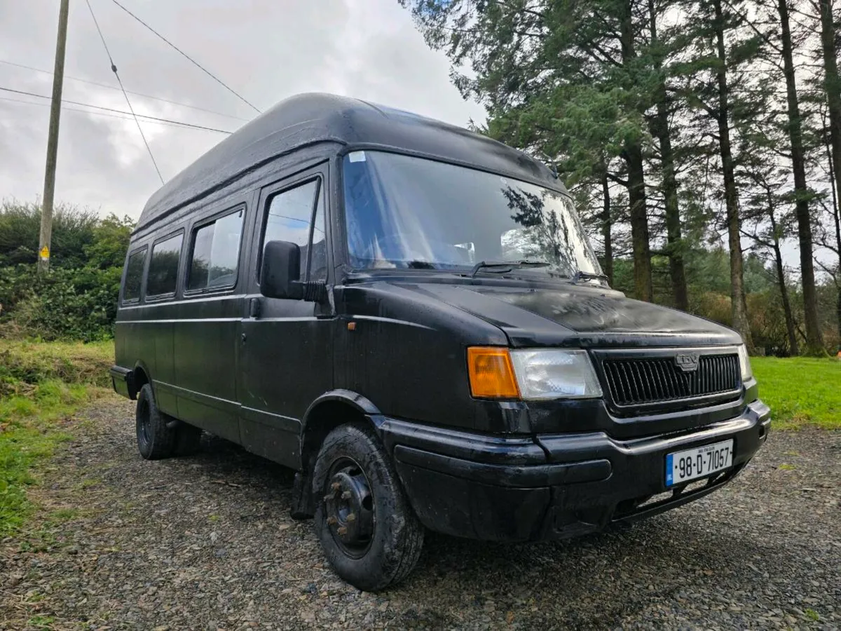 School Bus Camper Conversion - Image 2