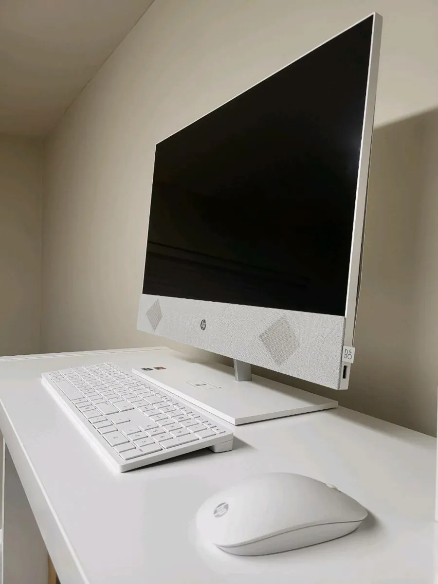HP All in One PC - Image 4