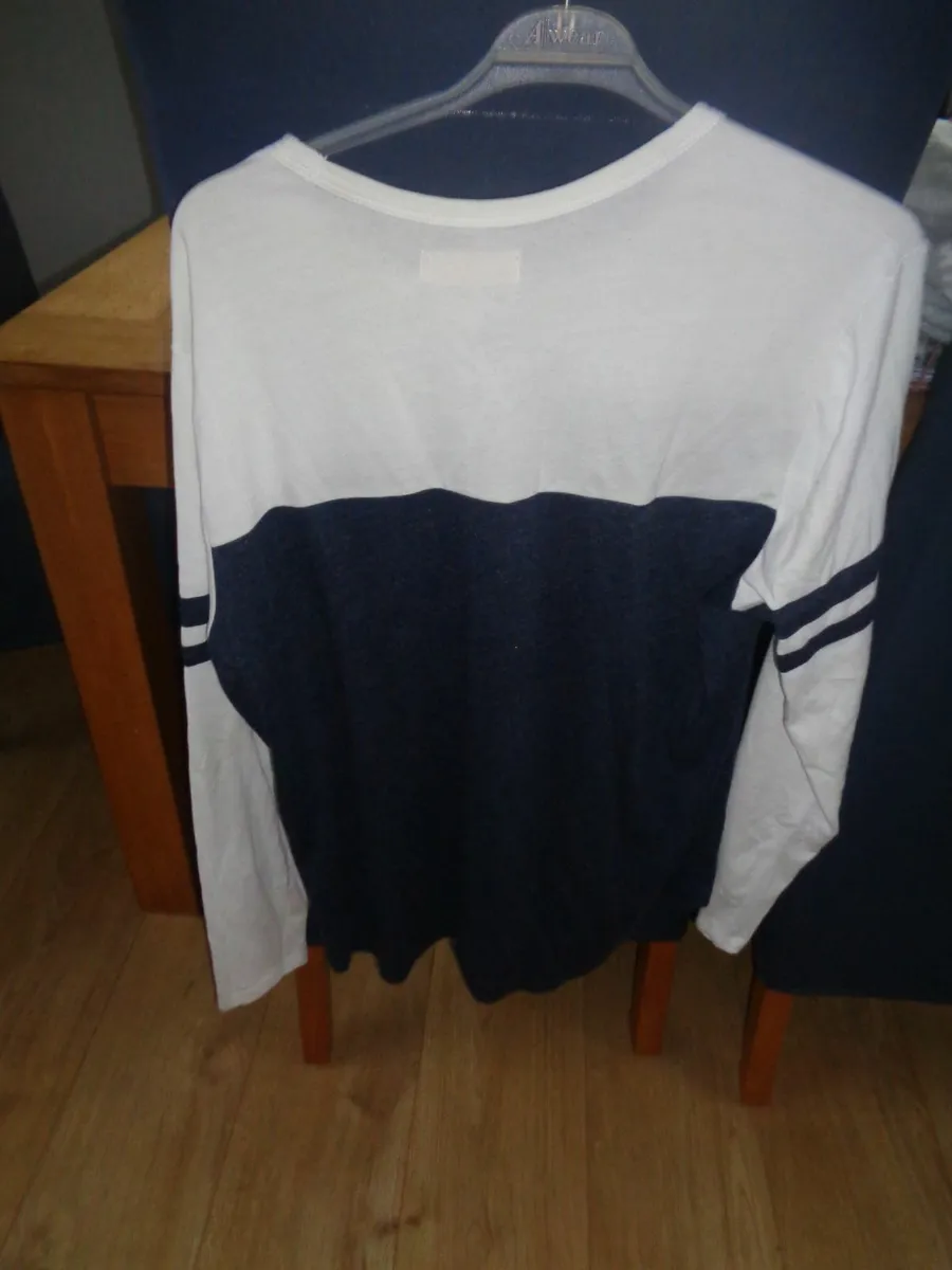 Ladies "Holister" Cotton T-Shirt for Sale - Image 3