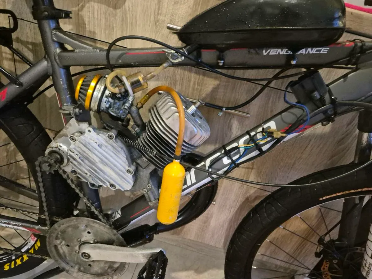 Adults Carrera vengeance Ltd Mountain Bike petrol - Image 3