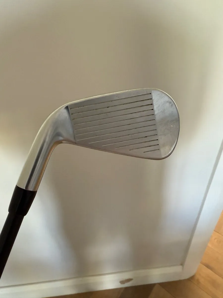 Titleist T200 Driving Iron - Image 4