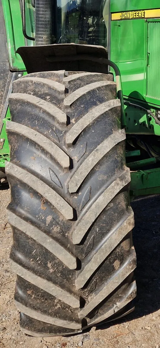 John deere  24"front rims / weights - Image 4