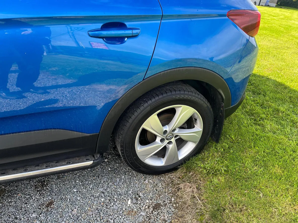 Opel Grandland X 2018 - Image 3