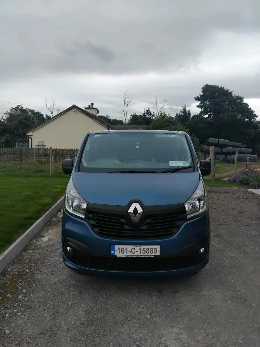 Renault Traffic 2016 - Image 1