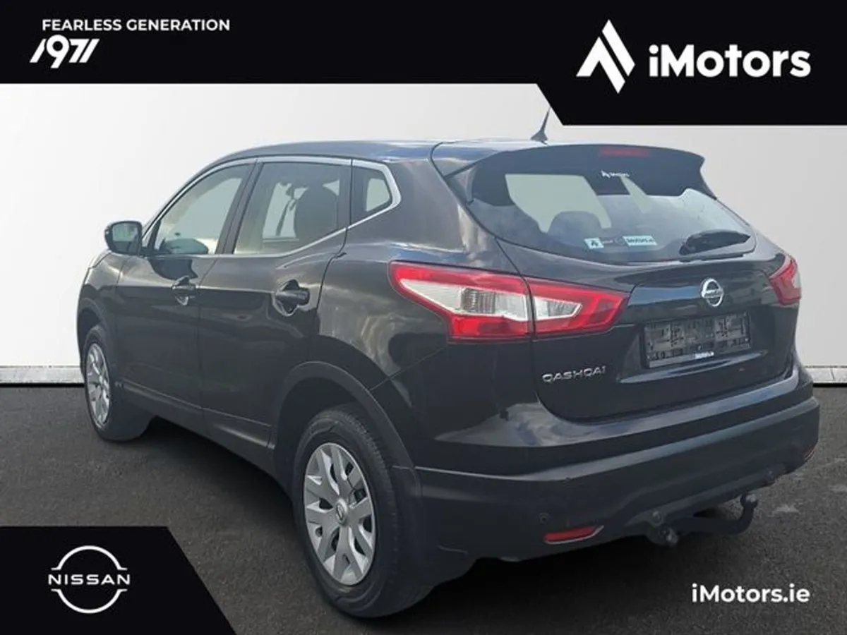 Nissan QASHQAI 1.5 XE Safety PK E6 4DR - Image 2
