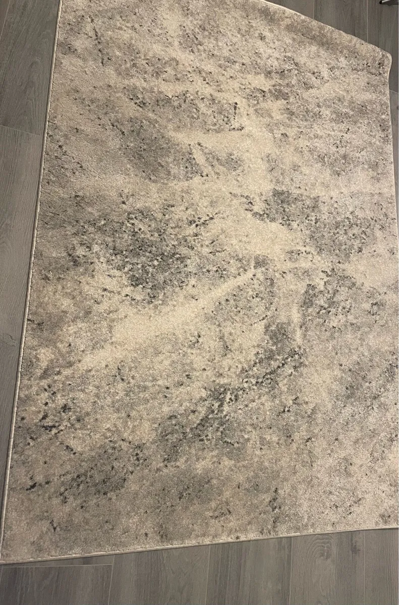 Rug - Image 2